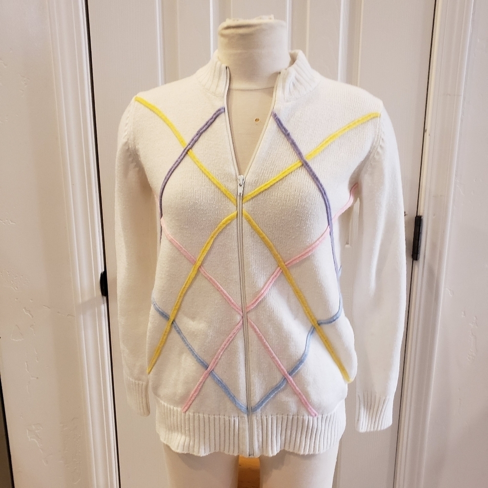 Quantum! Sportswear LTD. Vintage size Small